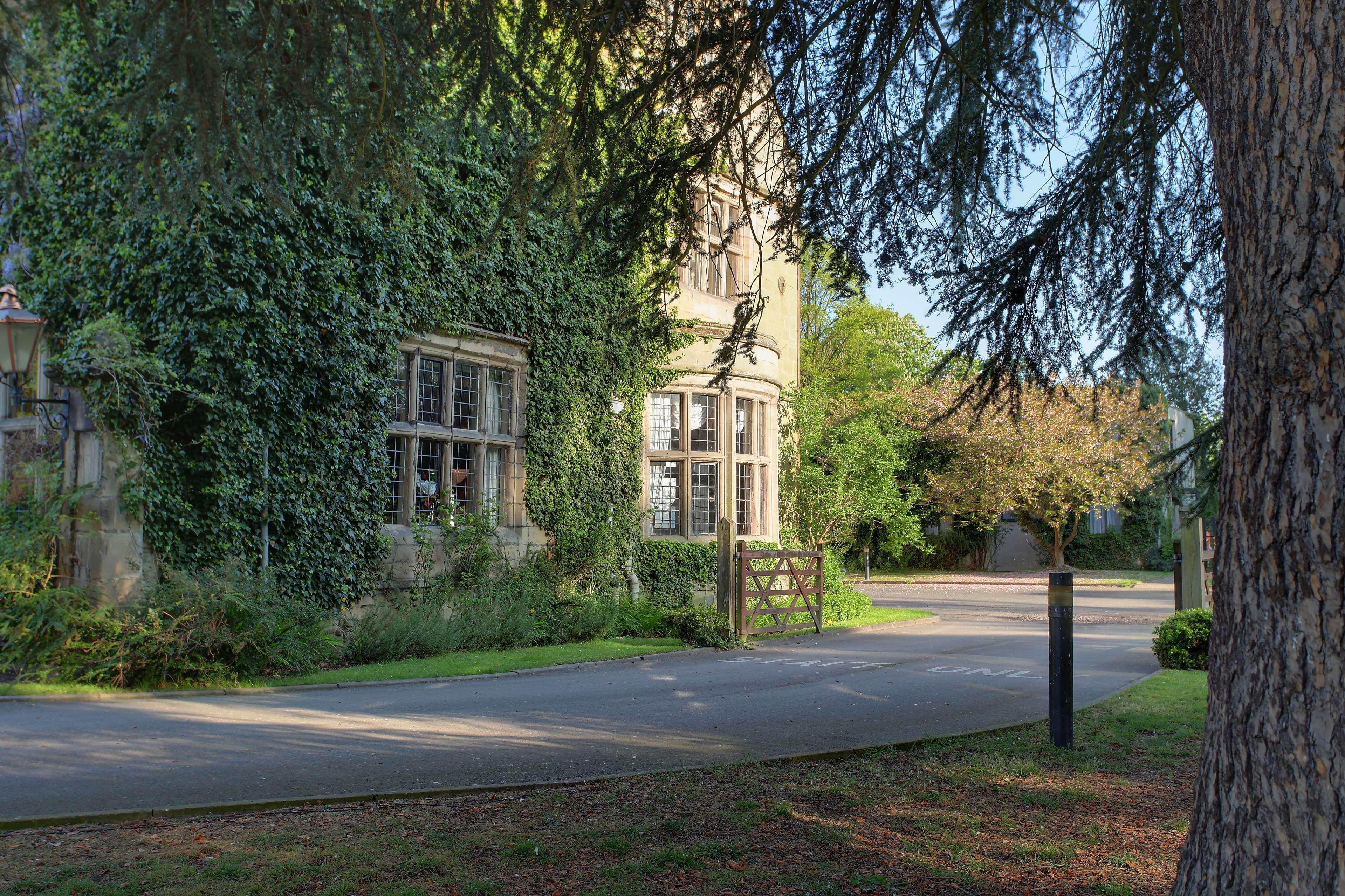 Weston Hall Sure Collection By Western Hotel 3*