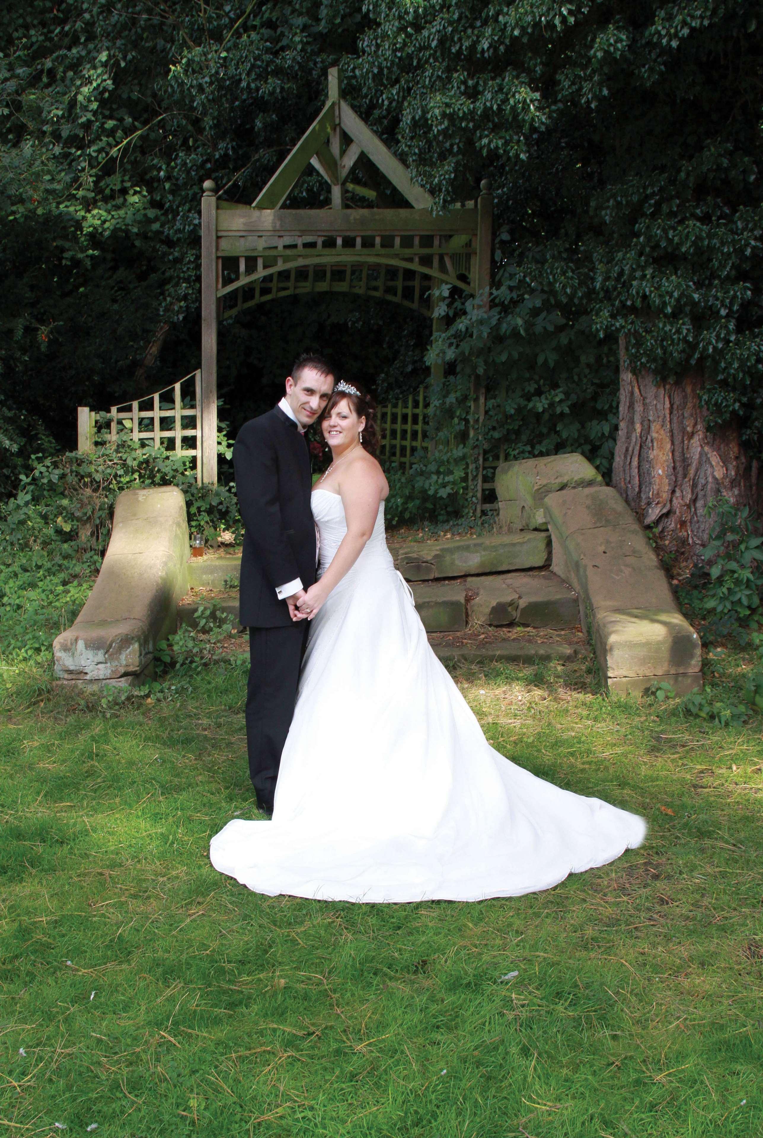 Weston Hall Sure Collection By Western Bulkington
