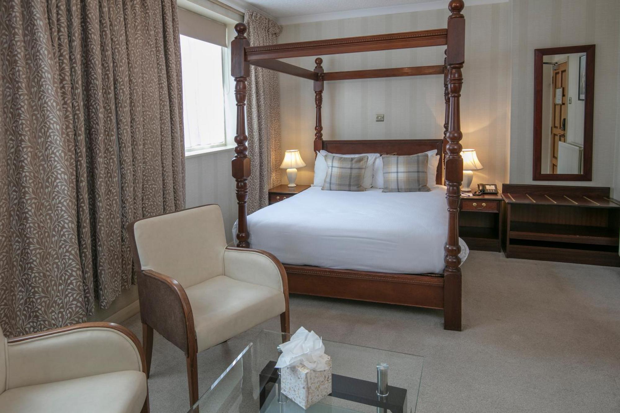 Hotel Weston Hall Sure Collection By Western
